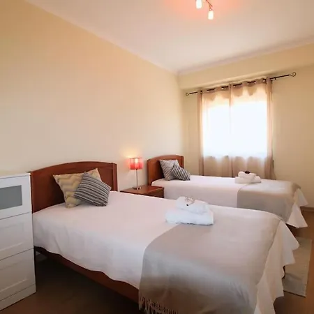 Bela Vista Family Flat Near Ferragudo Apartment *